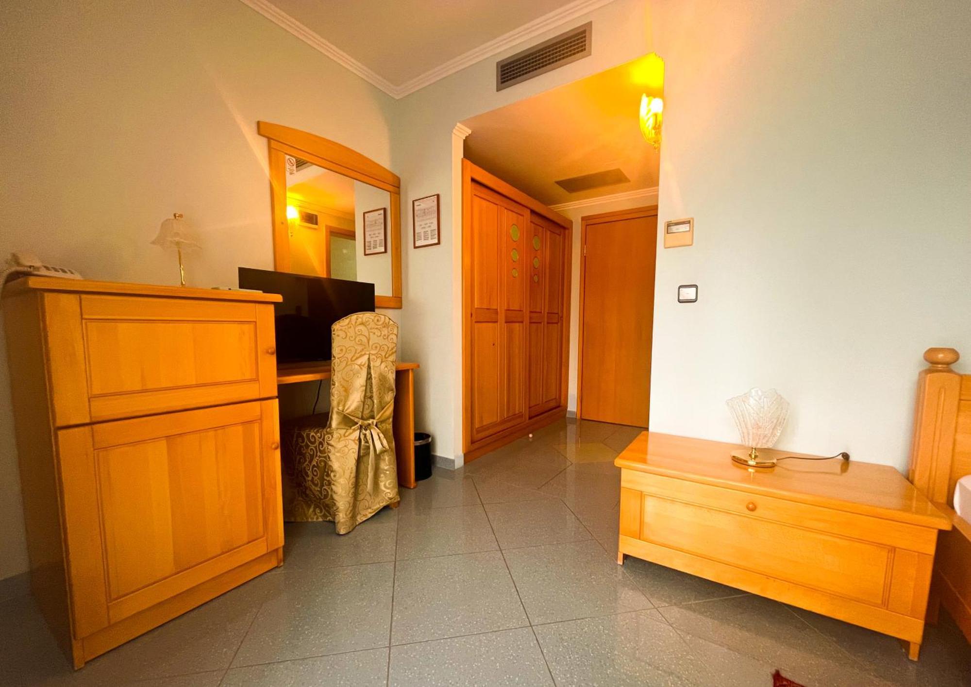 וודיצה Hotel Miramare חדר תמונה